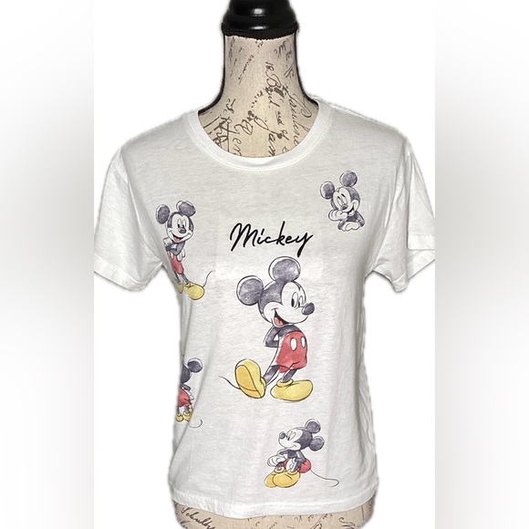 Disney Tops - Disney Mickey Mouse Tee EUC